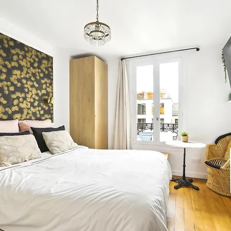 Stunning Architect Near Le Marais
